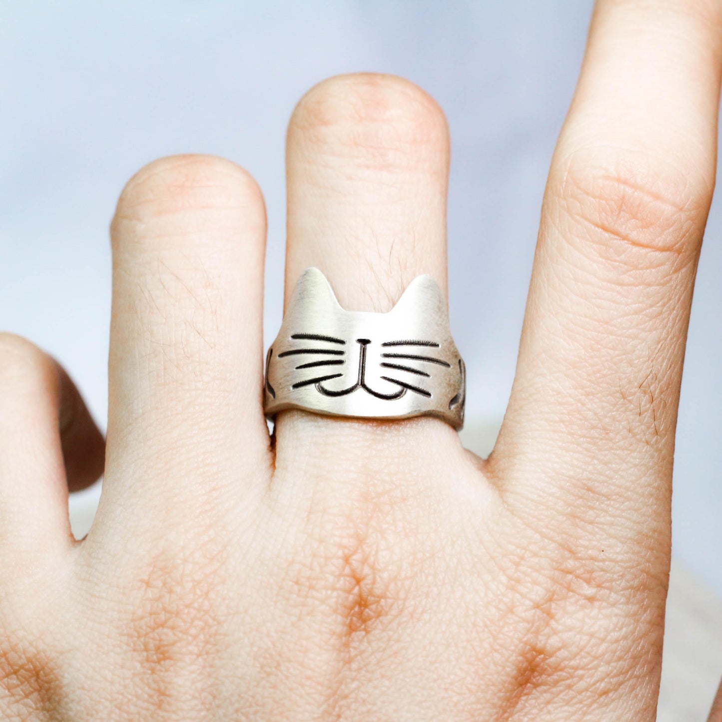 Handcrafted Silver Cat Face Ring
