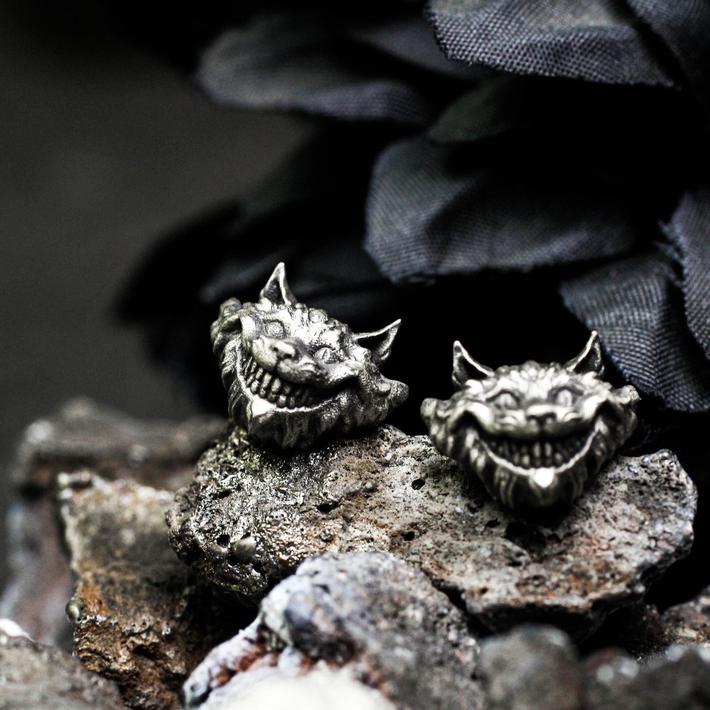 Creepy Cat Stud Earrings - 925 Sterling Silver Handmade Gothic Style