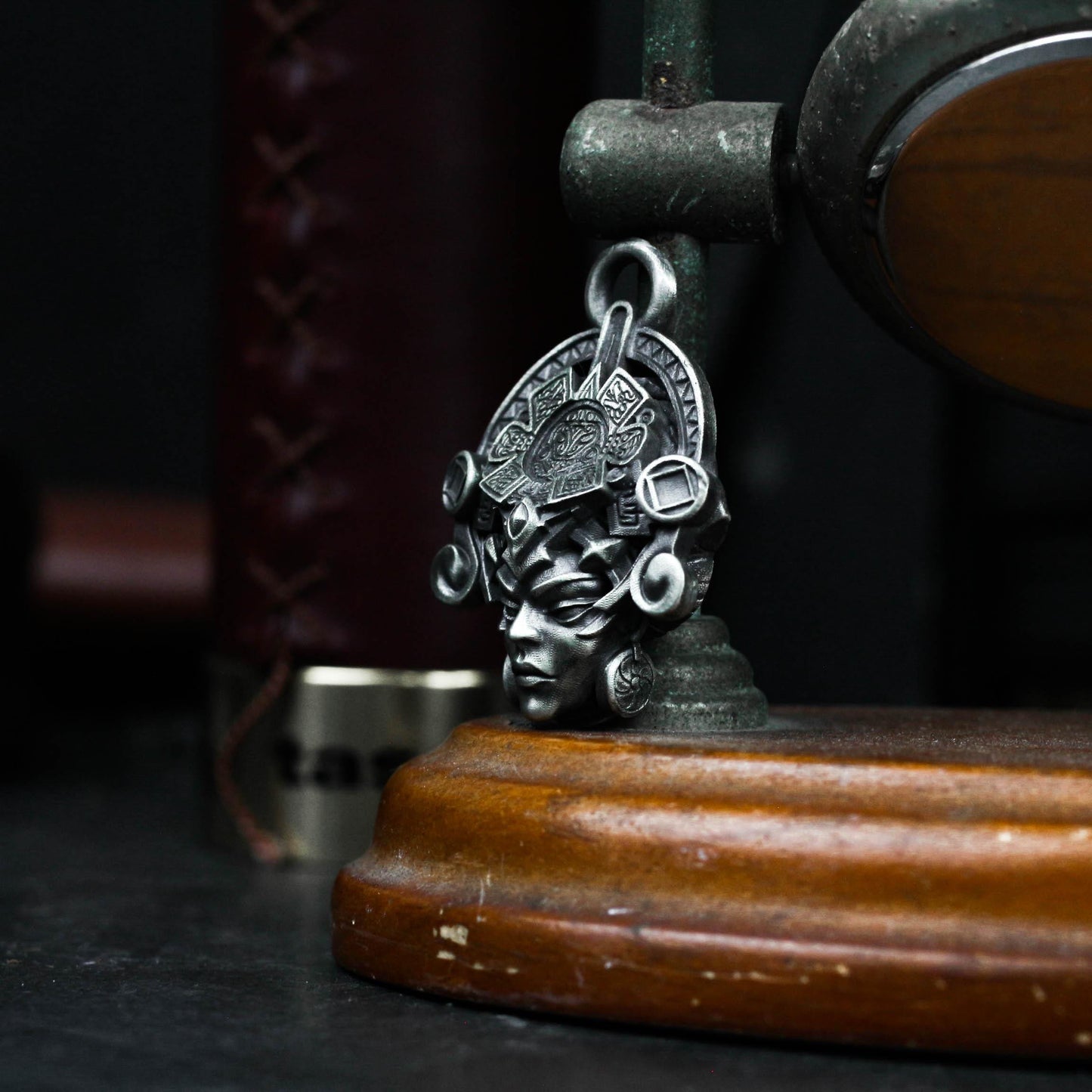 Heraldic Skull Pendant - 925 Silver Handcrafted