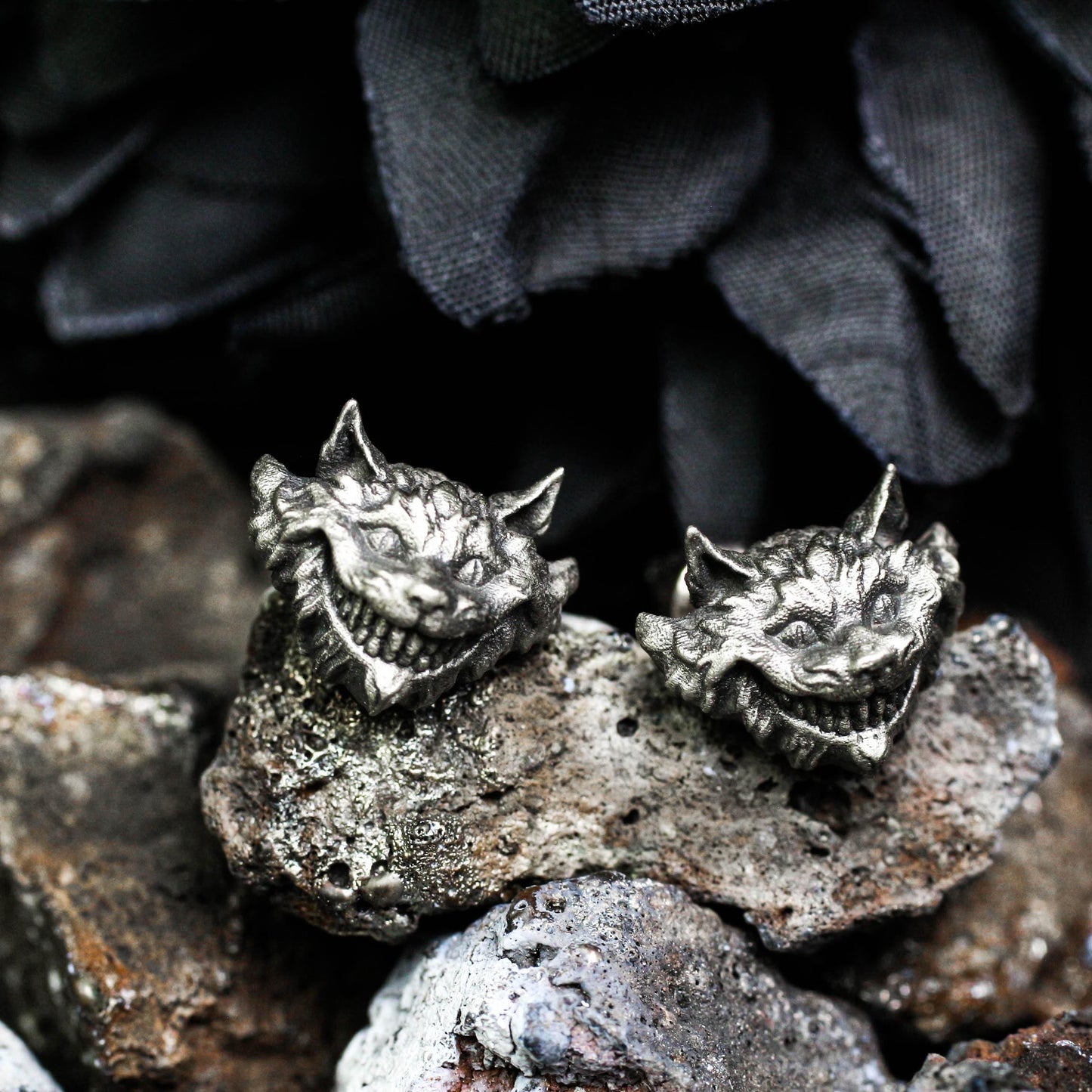 Creepy Cat Stud Earrings - 925 Sterling Silver Handmade Gothic Style