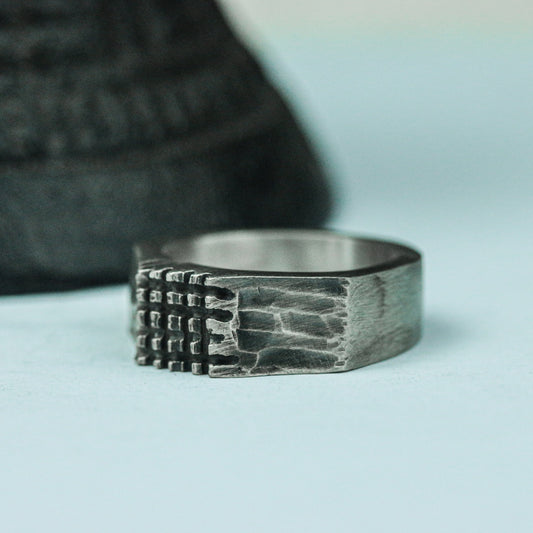 Gridlock 925 Silver Handmade Ring ¨C Industrial Metal Engraving