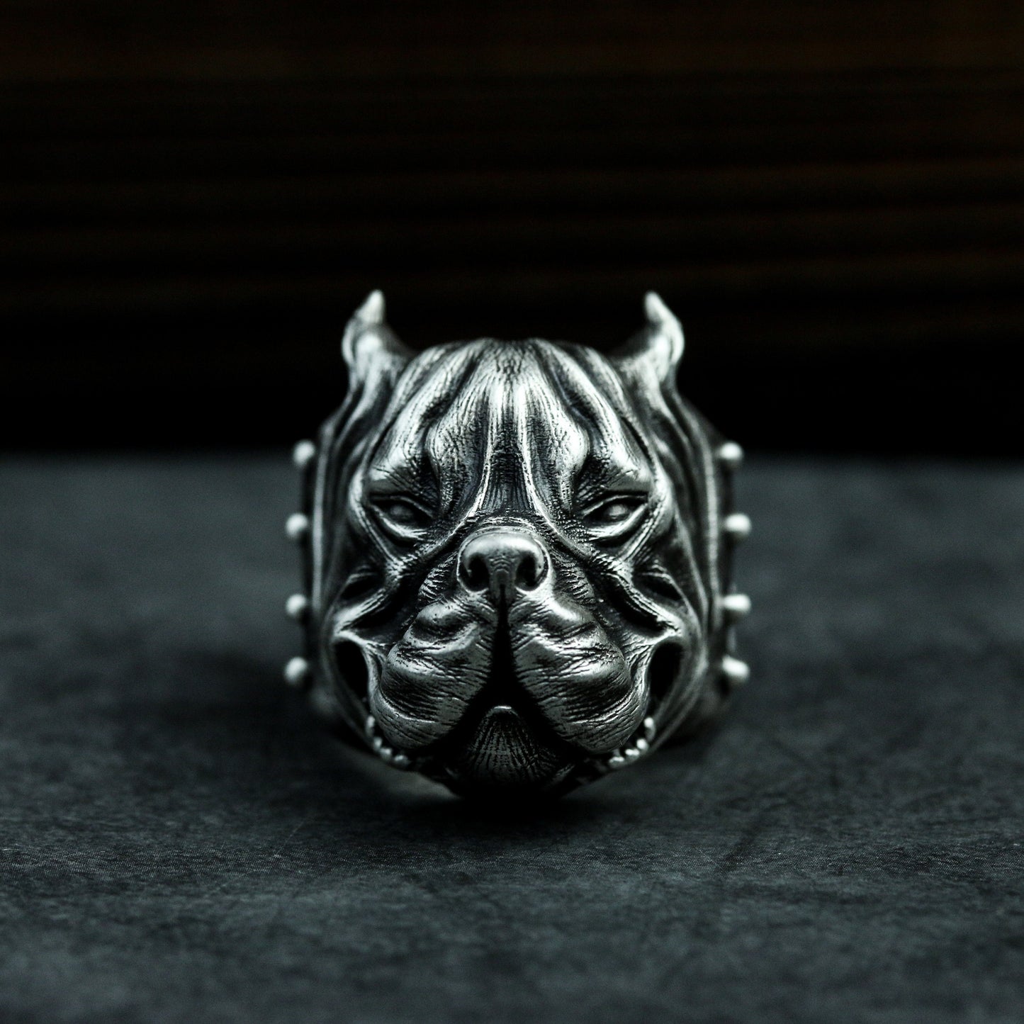 Bulldog Ring - 925 Silver Handmade Wrinkled Warrior