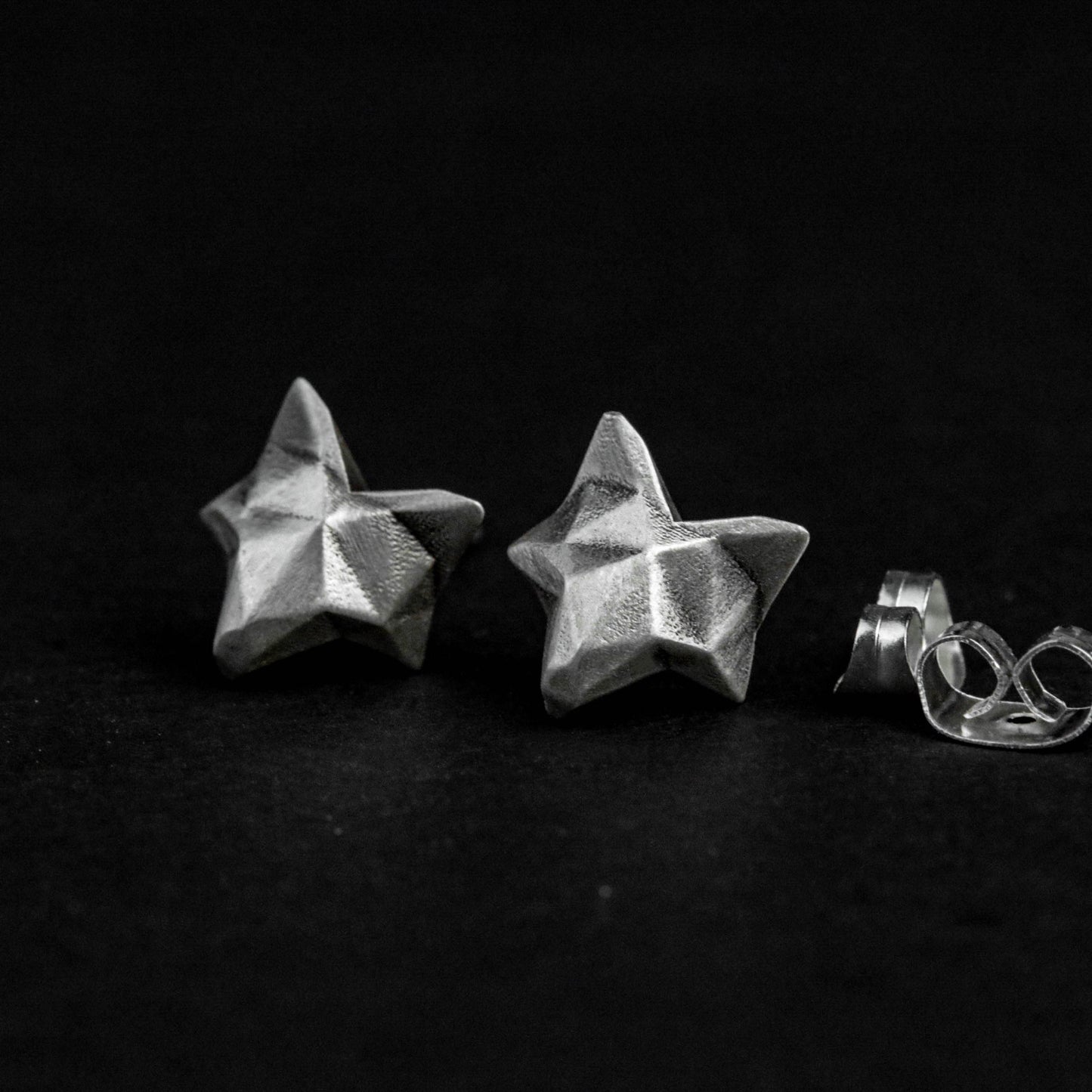 Minimal Fox Stud Earrings - 925 Silver Handmade