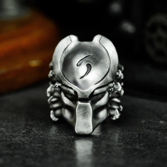Predator Sci-Fi Skull Ring - 925 Silver Handmade