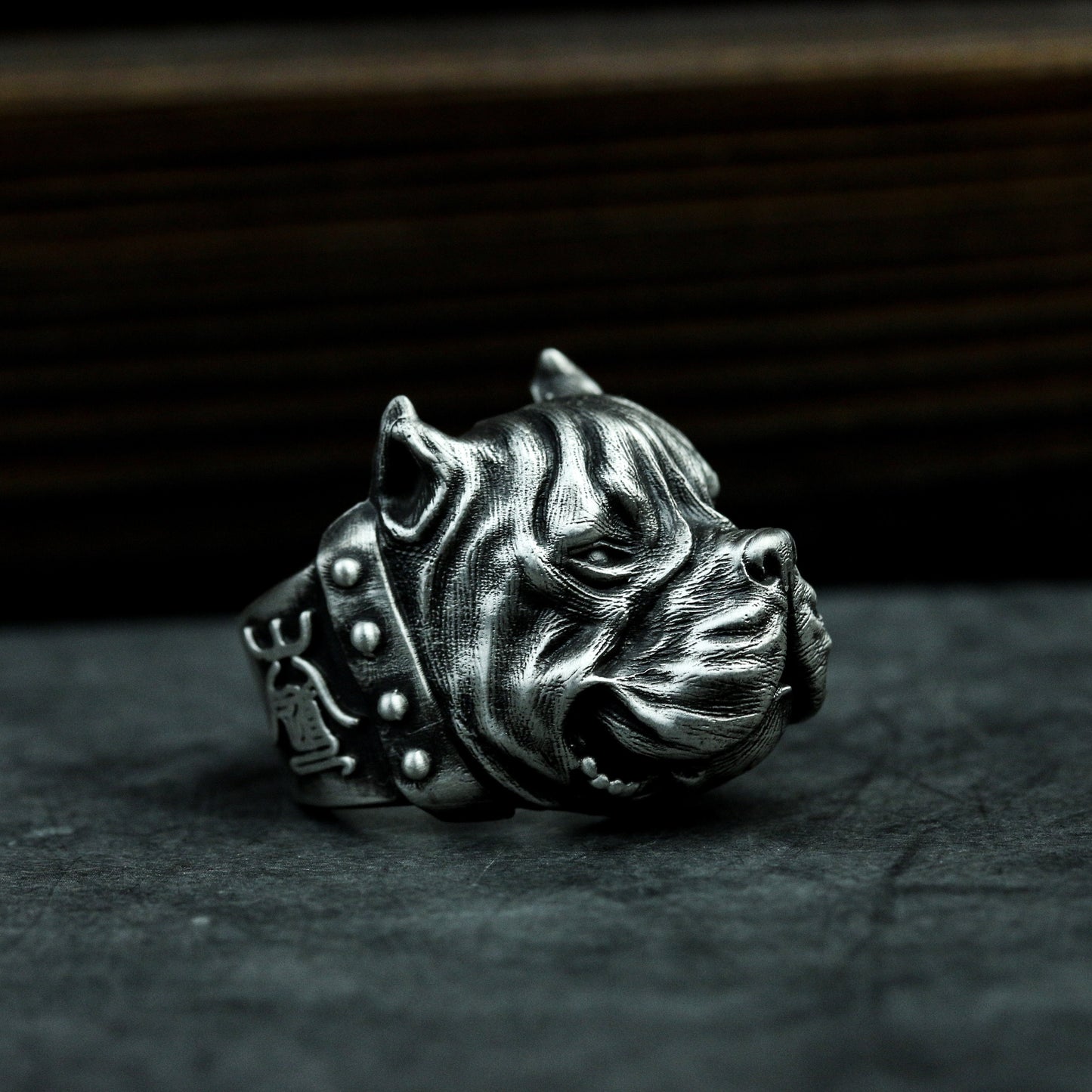 Bulldog Ring - 925 Silver Handmade Wrinkled Warrior