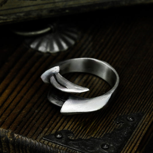 Silver Claw Power Ring - 925 Silver Handmade