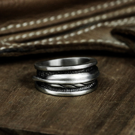 Takahashi Feather Ring - 925 Silver Handmade