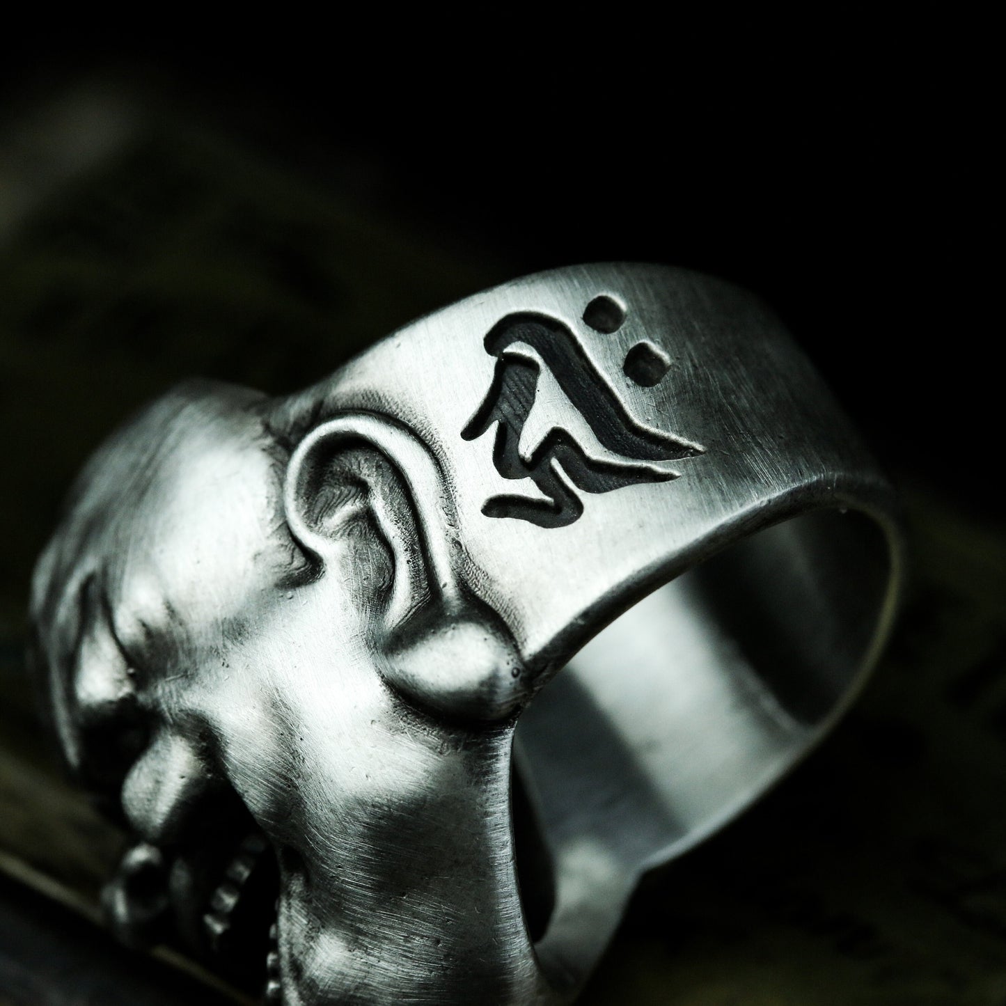 Wicked Buddha Ring ¨C Handmade 925 Silver Gothic Smile Buddha Band